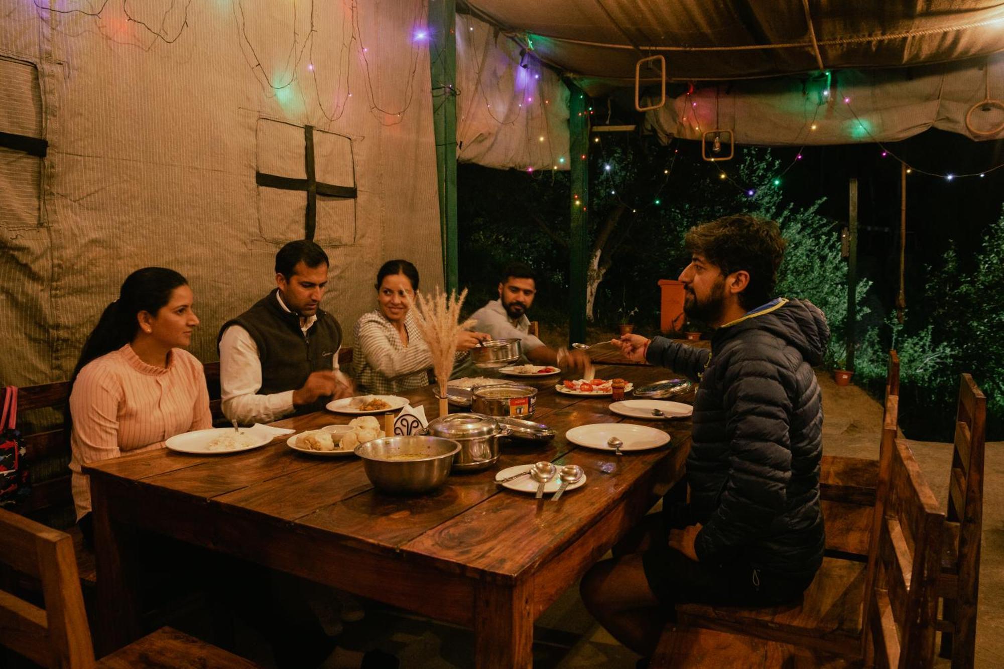 Daak Bangla Retreat Hotel Kúfri Kültér fotó